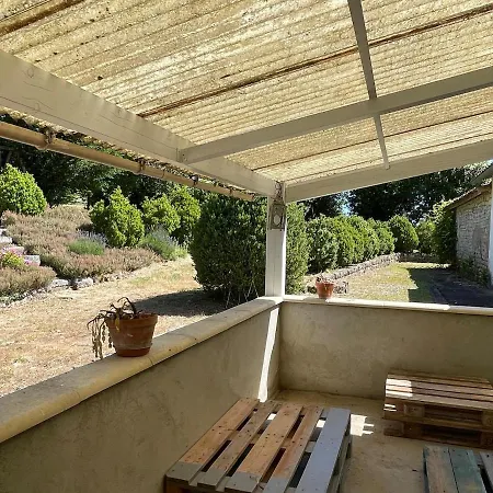 Ferienhaus Quiet And Estate