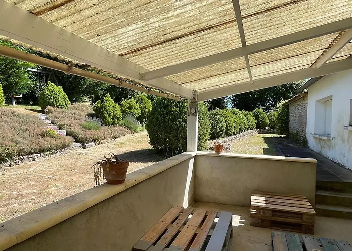 Ferienhaus Quiet And Estate