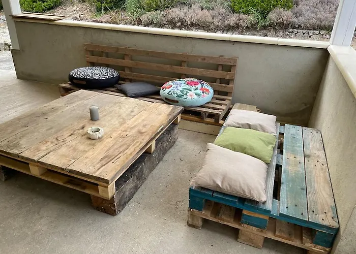 Ferienhaus Quiet And Estate