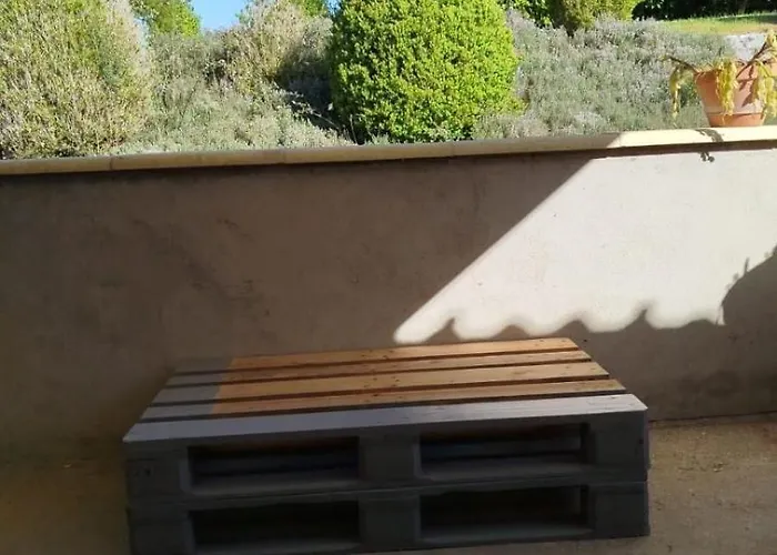 Ferienhaus Quiet And Estate Saint-Martial-de-Mirambeau