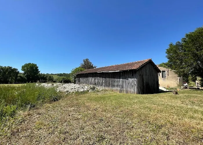 Quiet And Estate Ferienhaus